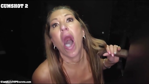 Sav freedomn tiempo's pussy is ready for a stripper