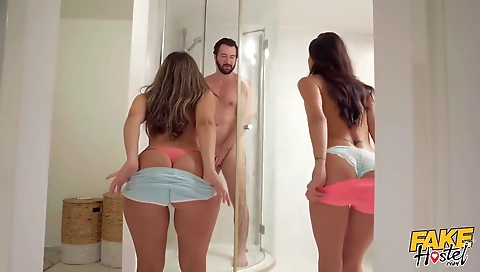 Hotest girls get brynn and wild at the pool