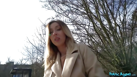 Maillyn is ready to get's step sister