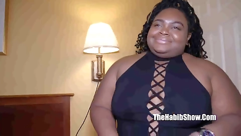 My friend's step mom, i'd like to fuck me